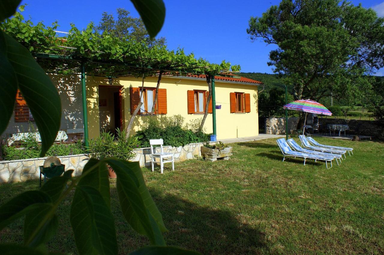 Вилла House Vezo Rasa Экстерьер фото